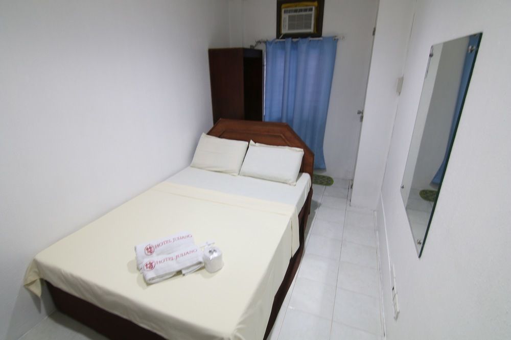 Hotel Juliano Manila Exteriör bild